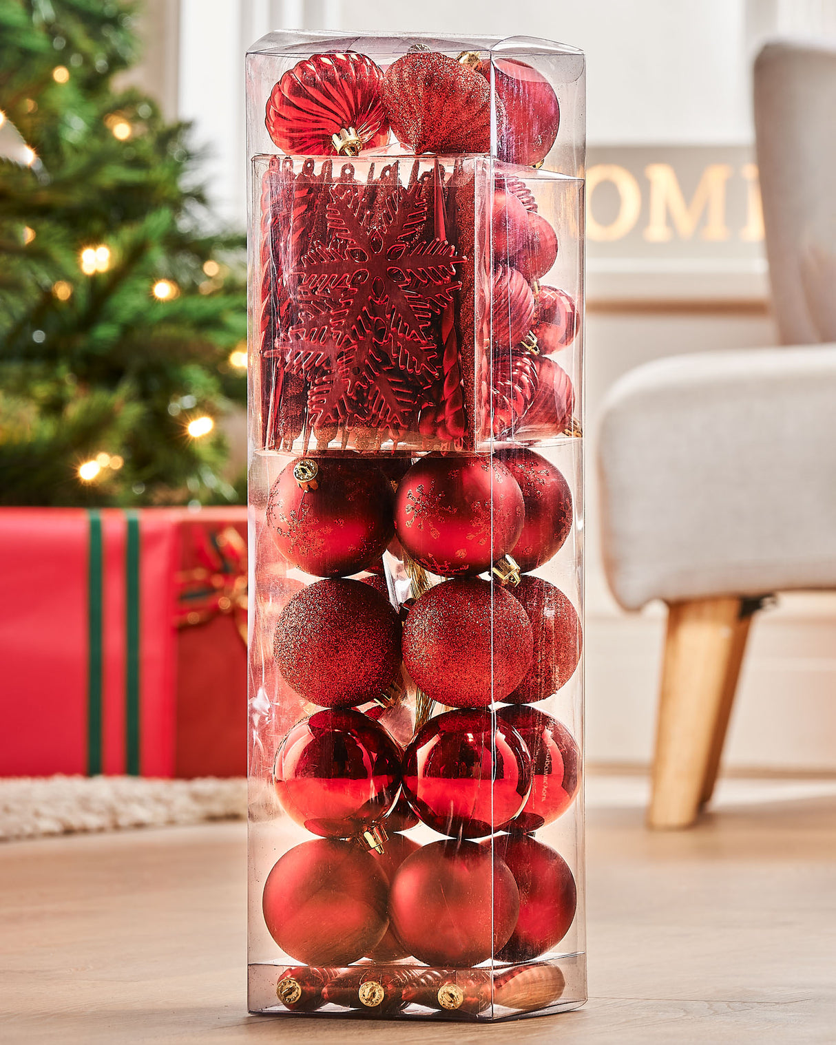 Red Shatterproof Baubles, 72 Pack