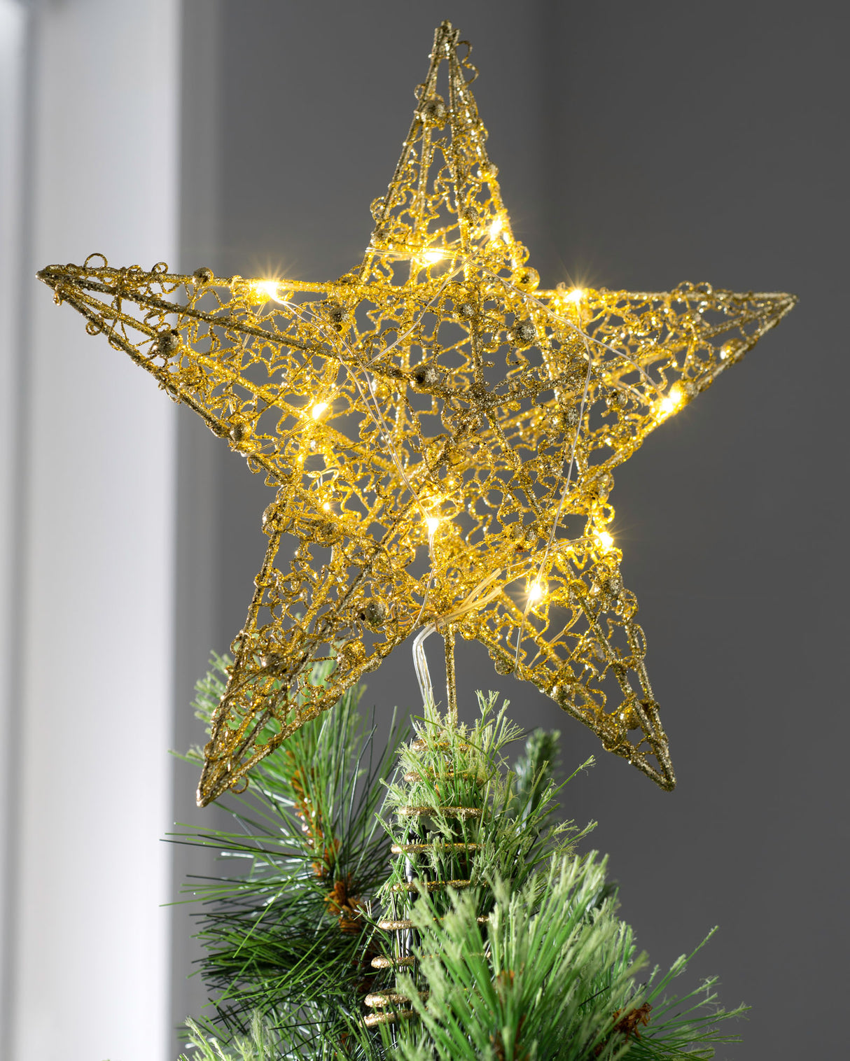Pre-Lit Star Christmas Tree Topper, Gold, 31 cm