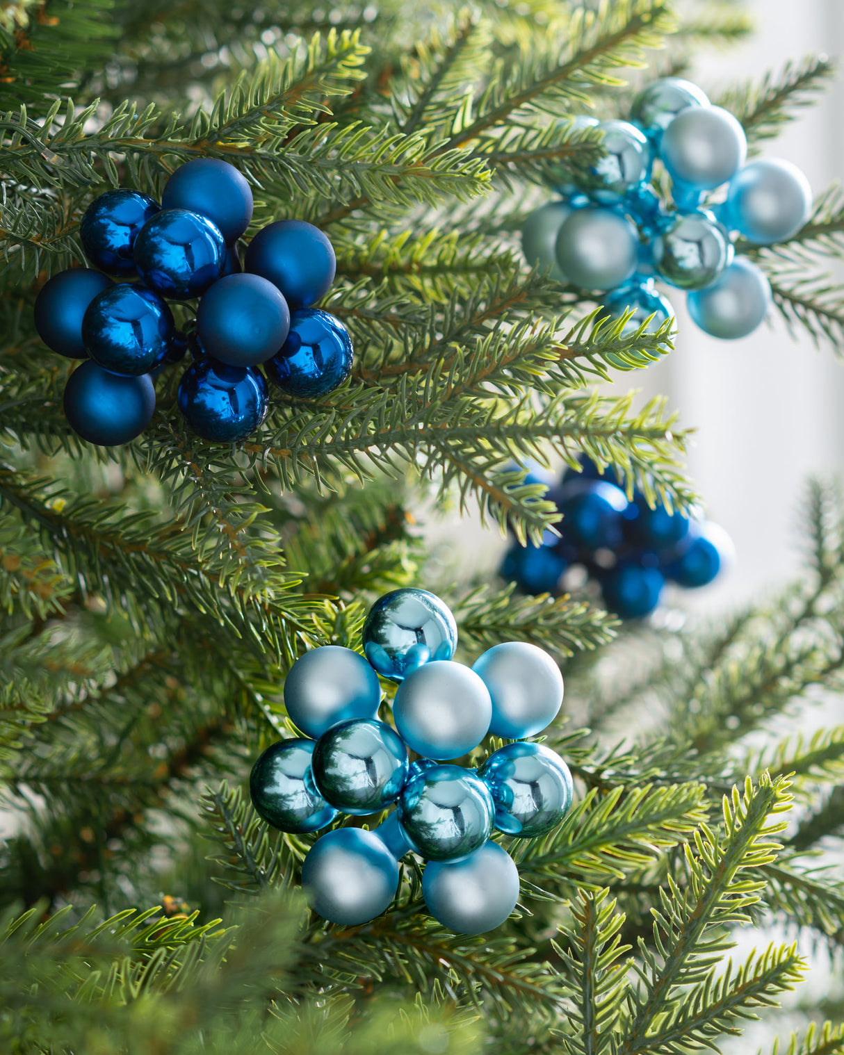 Antarctica Blue Glass Berry Cluster Baubles, 5 pack
