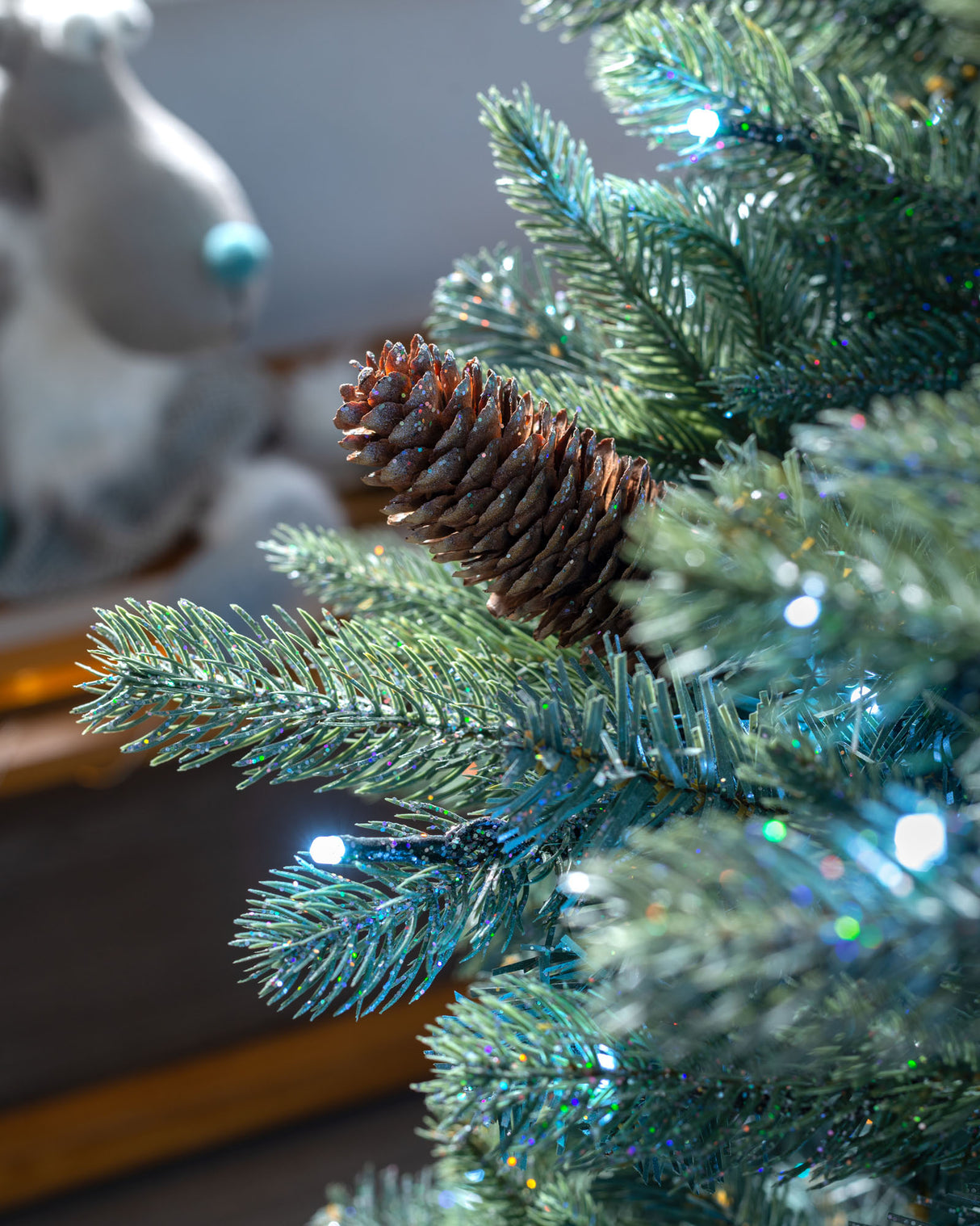 Pre-Lit Edwardian Spruce Multi-Function Christmas Tree