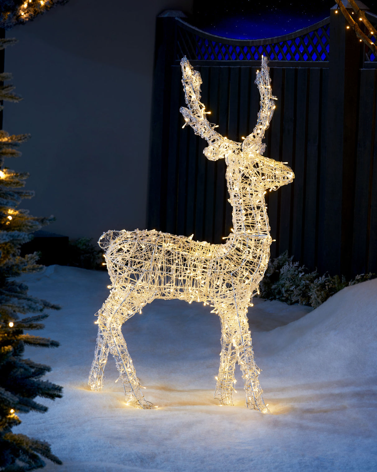 3D Acrylic Reindeer Decoration, 122 cm