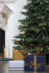 Pre-Lit Colorado Blue Spruce Christmas Tree