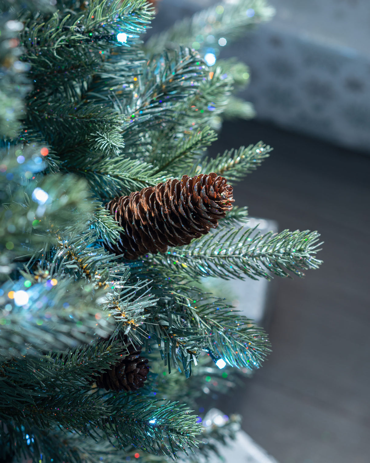 Pre-Lit Edwardian Spruce Multi-Function Christmas Tree